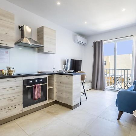 Serafina'S Apartment 5 Min Walk From St Julians San Ġwann Екстериор снимка