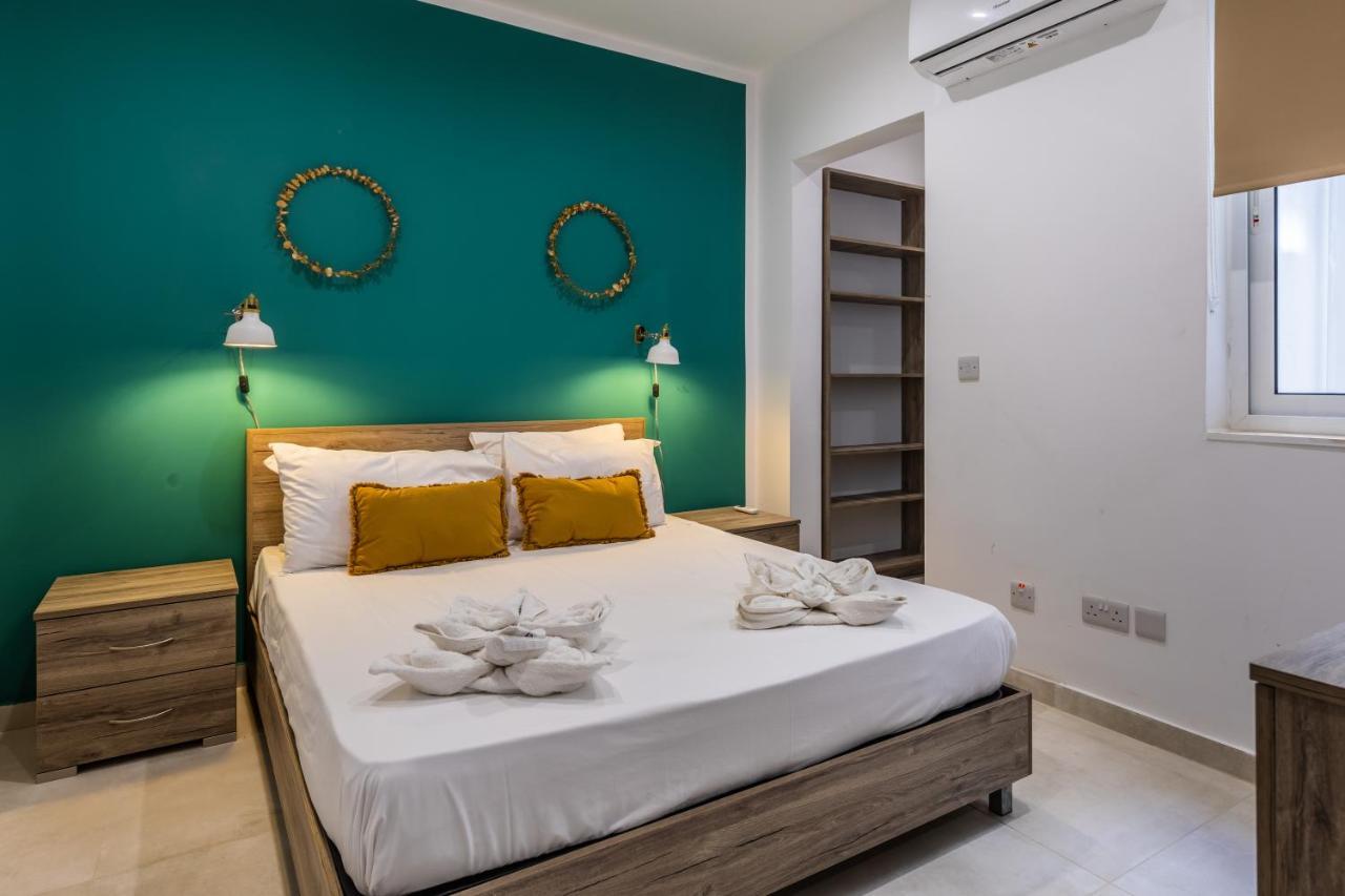 Serafina'S Apartment 5 Min Walk From St Julians San Ġwann Екстериор снимка