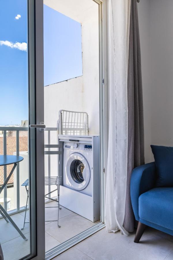 Serafina'S Apartment 5 Min Walk From St Julians San Ġwann Екстериор снимка