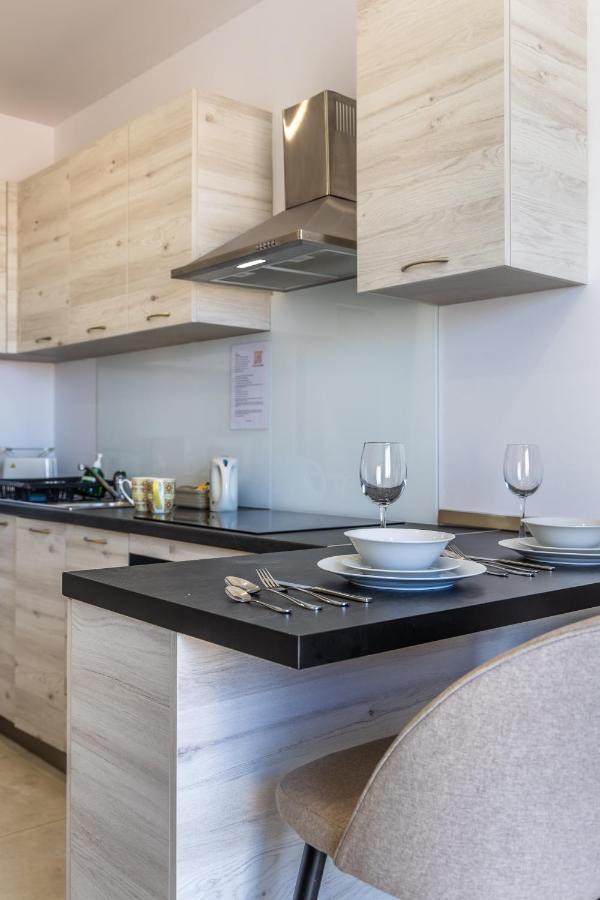 Serafina'S Apartment 5 Min Walk From St Julians San Ġwann Екстериор снимка